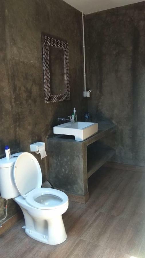 Keramas Surf Camp Hotel Екстериор снимка